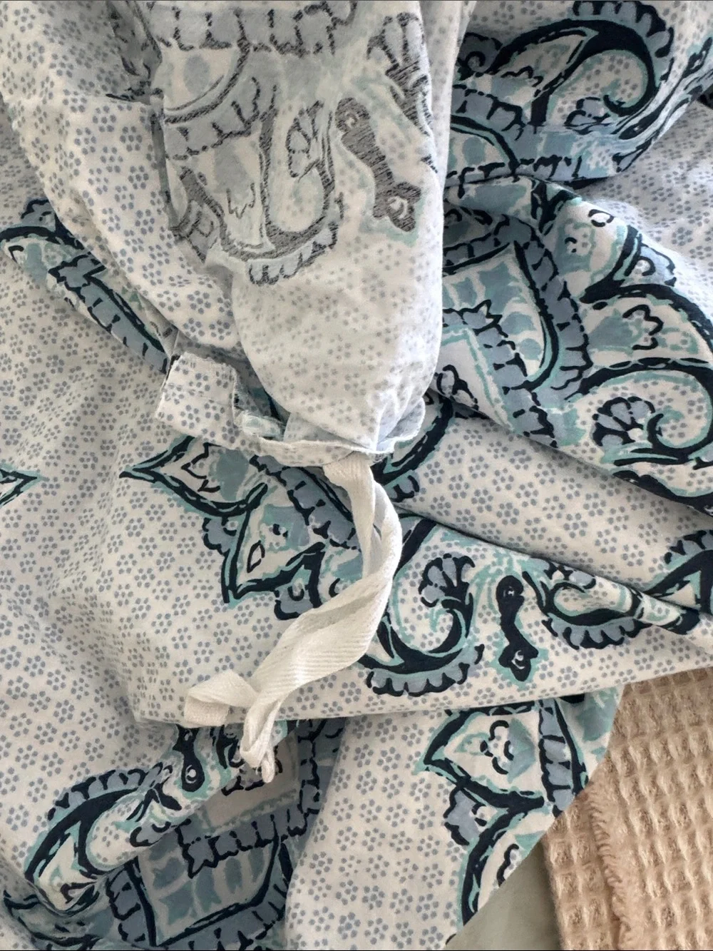 Anthropologie John Robshaw dahara twin Blue Medallion Cotton duvet cover set.